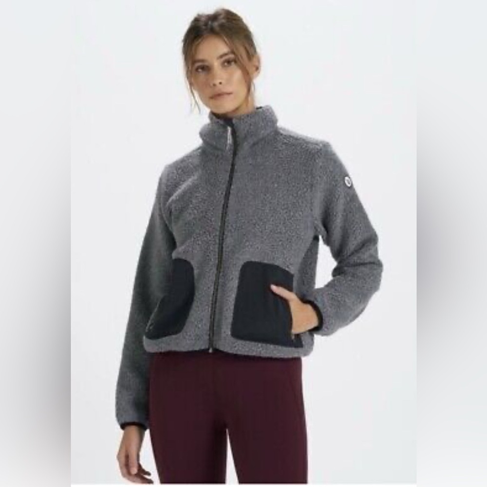 Vuori Alpine Sherpa Jacket Size XL Black/Grey